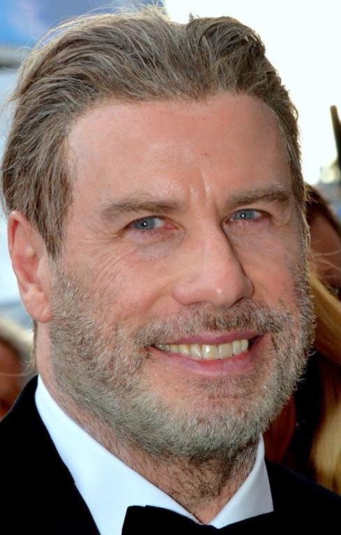 How tall is John Travolta?